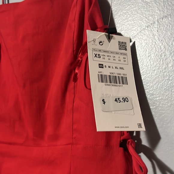 Red summer dress - Picture 2 of 2